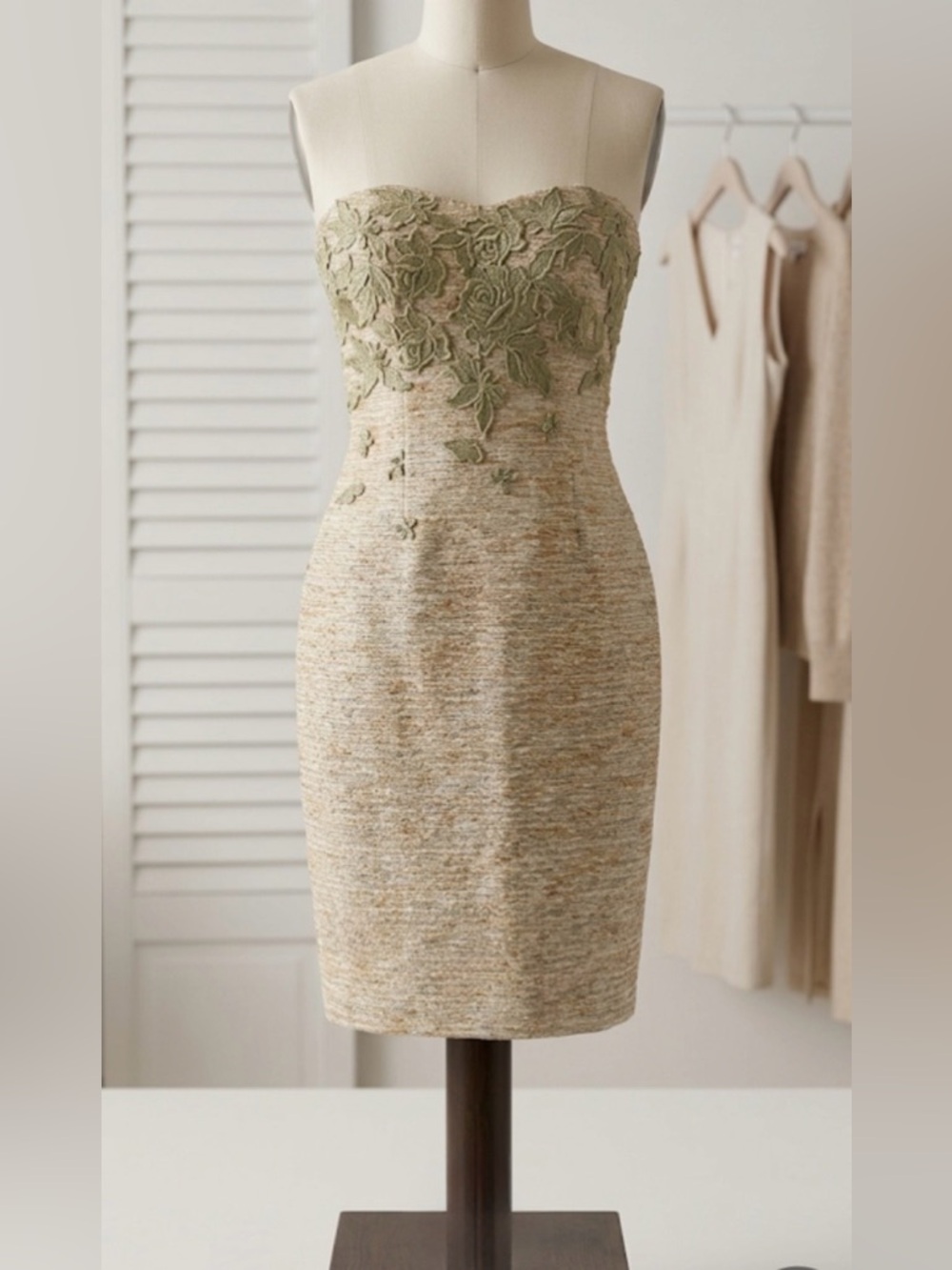 ✨ Badgley Mischka Strapless Dress